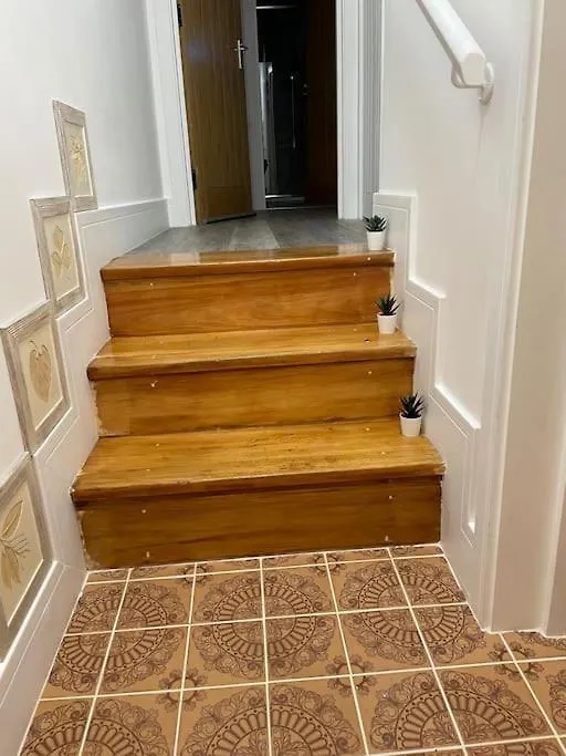 Comfortable Flat Close To The Beach Brighton Apartment